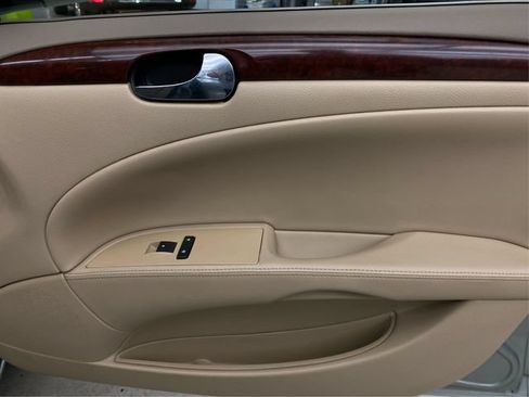 Used 2006 Buick Lucerne CXL w/ Driver Confidence Package FWD image 25