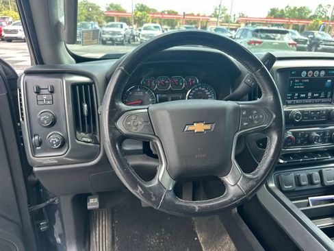 Used 2018 Chevrolet Silverado 1500 LT w/ All Star Edition AWD/4WD image 12