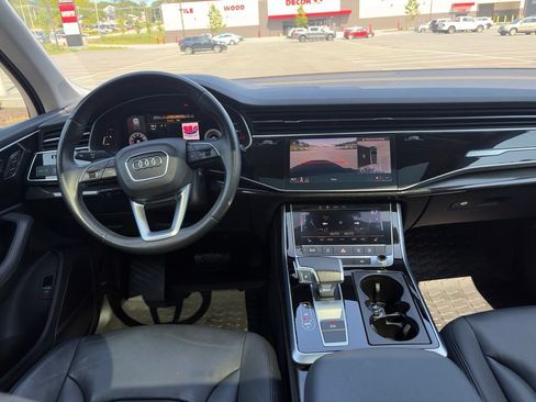 Used 2023 Audi Q7 2.0T Premium Plus w/ Premium Plus Package AWD/4WD image 10