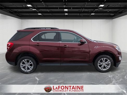 Certified 2017 Chevrolet Equinox LT w/ Convenience Package image 9