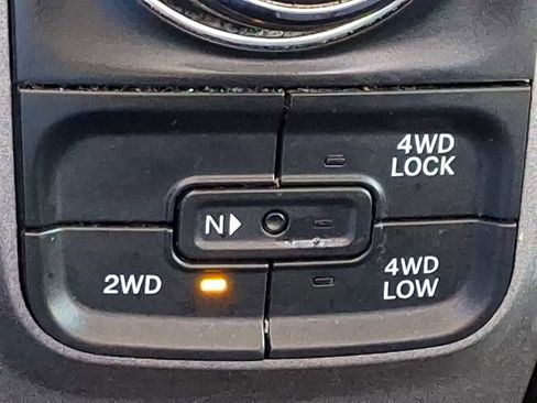 Used 2017 RAM 1500 Express w/ Black Ram 1500 Express Group image 20