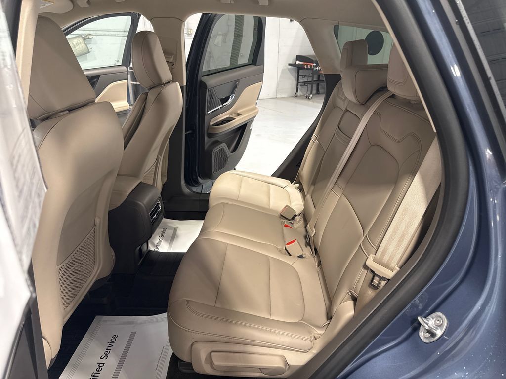 Used 2022 Lincoln Corsair FWD image 38