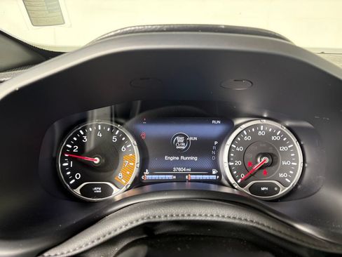 Used 2022 Jeep Renegade Limited AWD/4WD image 16