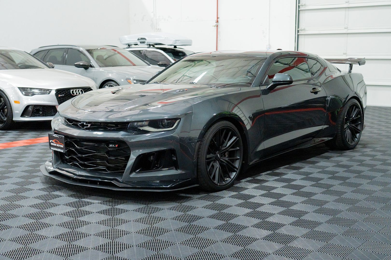 Used 2018 Chevrolet Camaro ZL1 RWD image 3