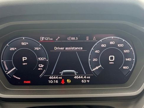 Certified 2023 Audi Q4 e-tron Premium Plus RWD image 8