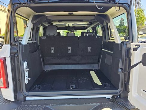 New 2026 Ford Bronco Big Bend w/ Black Diamond Package AWD/4WD image 5
