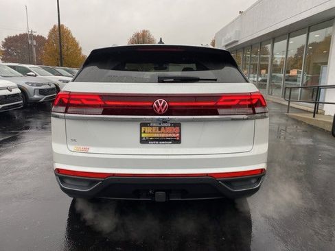 New 2026 Volkswagen Atlas Cross Sport SE image 10