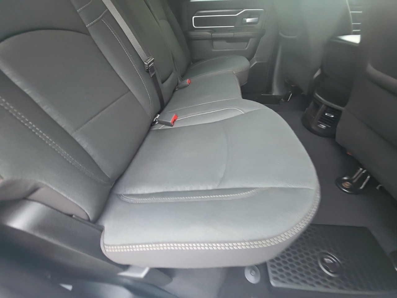 Used 2025 RAM 2500 Big Horn AWD/4WD image 23