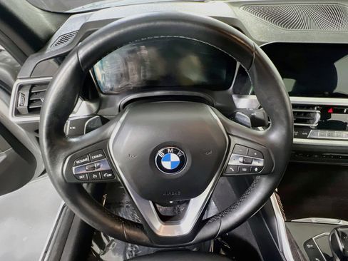 Used 2019 BMW 330i xDrive Sedan w/ Premium Package image 11