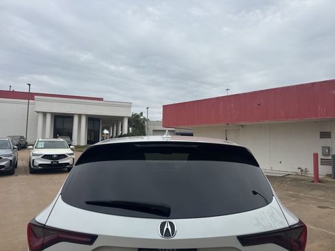 Used 2024 Acura MDX A-Spec image 6
