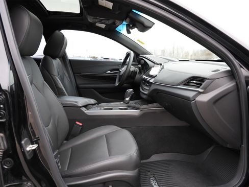 Certified 2022 Cadillac CT4 Premium Luxury image 25