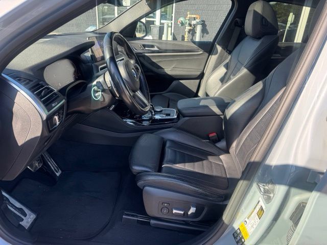Used 2022 BMW X4 xDrive30i w/ M Sport Package AWD/4WD image 21