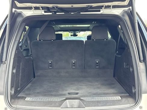Used 2021 GMC Yukon XL Denali w/ Advanced Technology Package image 13