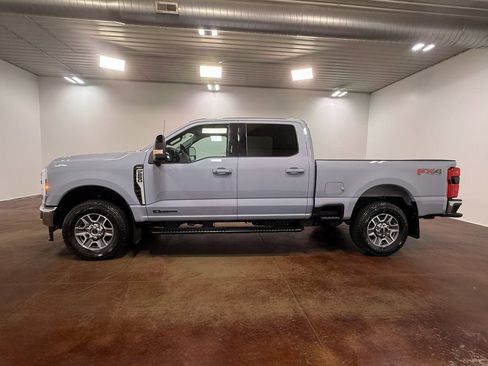 Used 2024 Ford F250 Lariat w/ FX4 Off-Road Package image 28