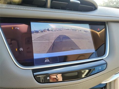 Certified 2023 Cadillac XT5 Premium Luxury image 16