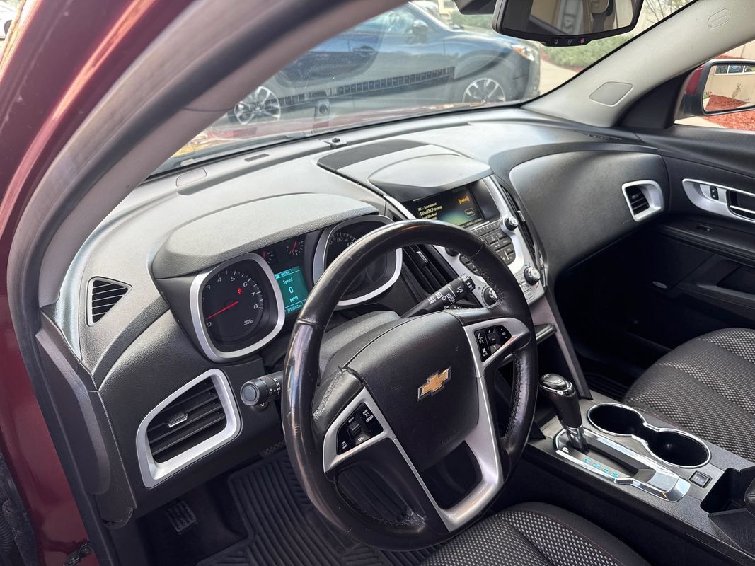 Used 2016 Chevrolet Equinox LT AWD/4WD image 26