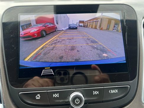 Used 2020 Chevrolet Malibu LT image 20