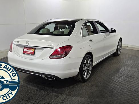 Used 2018 Mercedes-Benz C 300 4MATIC Sedan image 7