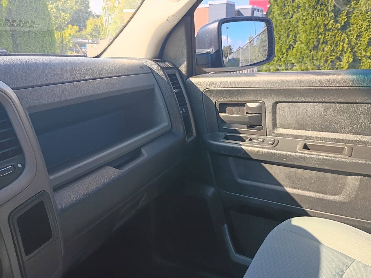 Used 2018 RAM 1500 Tradesman w/ Popular Equipment Group AWD/4WD image 16