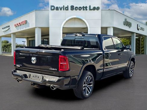 Used 2025 RAM 1500 Limited image 6