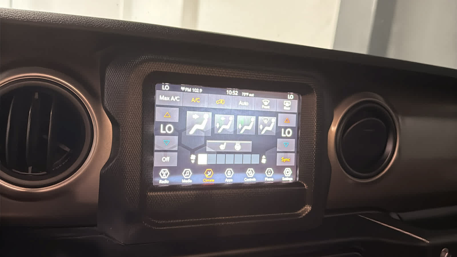 Used 2020 Jeep Wrangler Unlimited Sport AWD/4WD image 15