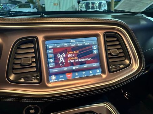 Used 2022 Dodge Challenger R/T Scat Pack image 19