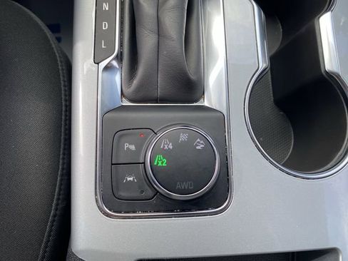 Used 2022 Chevrolet Blazer LT AWD/4WD image 22