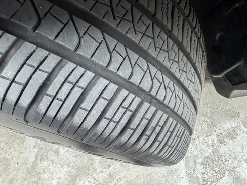 Certified 2025 Mercedes-Benz GLS 450 4MATIC image 32