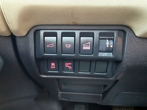 Used 2020 Subaru Ascent Limited w/ Technology Package AWD/4WD image 15