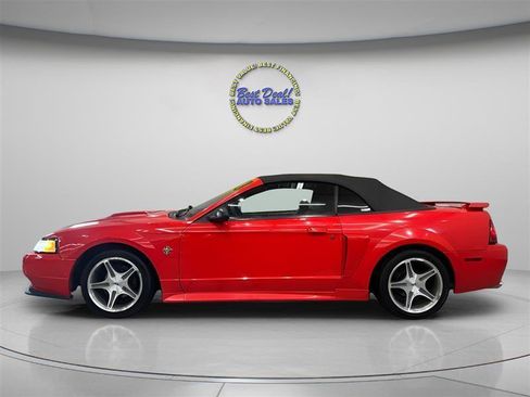 Used 1999 Ford Mustang GT RWD image 1