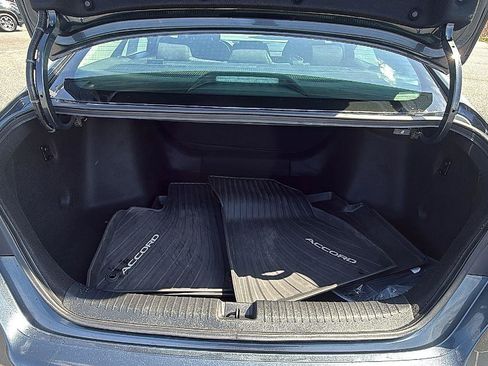 Used 2025 Honda Accord LX image 19