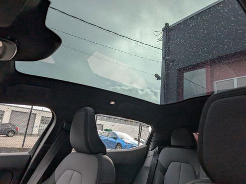 Used 2023 Polestar Polestar 2 w/ Pilot Pack image 15