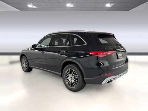 Certified 2026 Mercedes-Benz GLC 300 image 3