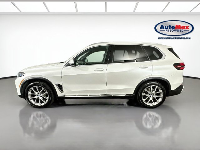 Used 2025 BMW X5 xDrive40i AWD/4WD image 9