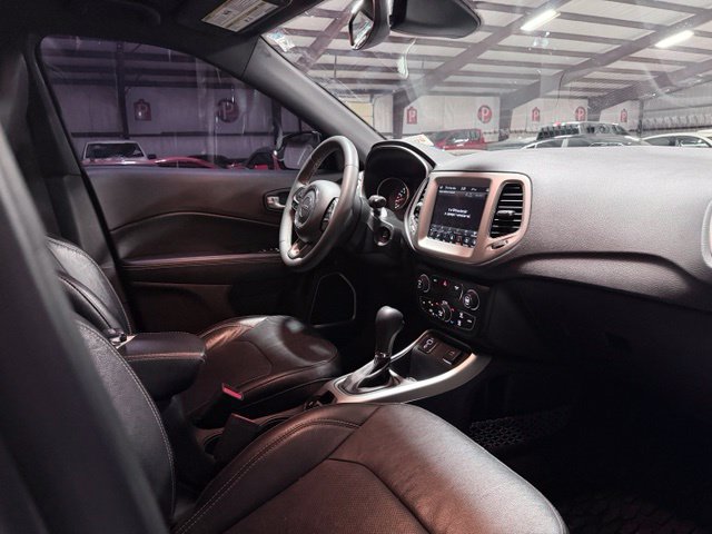 Used 2021 Jeep Compass Latitude FWD image 14