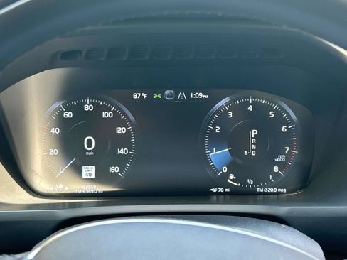 Used 2020 Volvo XC90 T6 Momentum w/ Protection Package Premier AWD/4WD image 19