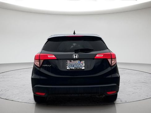 Used 2016 Honda HR-V LX image 7