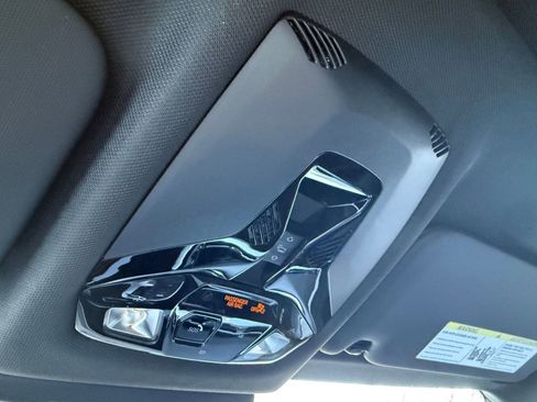 Used 2025 BMW X2 xDrive28i image 20