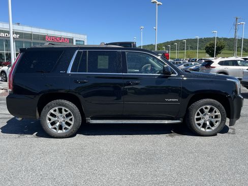 Used 2015 GMC Yukon SLT w/ Open Road Package AWD/4WD image 2