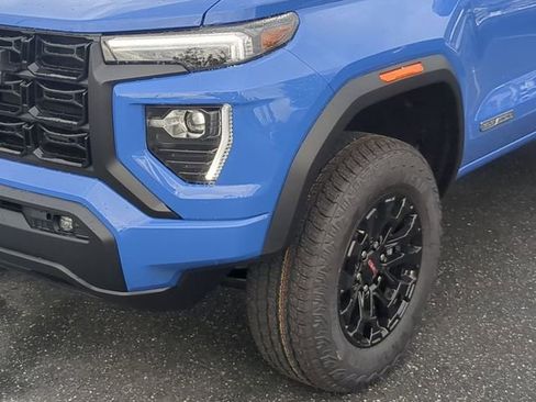 New 2026 GMC Canyon Elevation w/ Convenience Package image 14