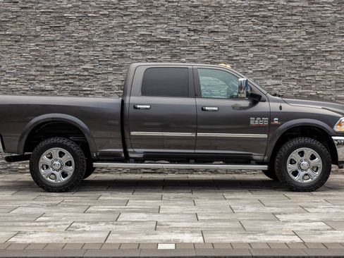 Used 2016 RAM 2500 Laramie image 9