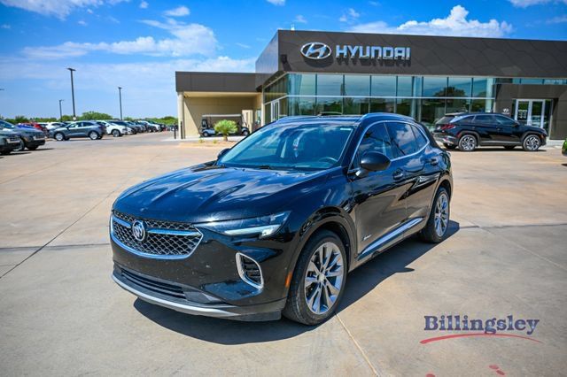 Used 2021 Buick Envision Avenir w/ Technology Package II FWD image 1