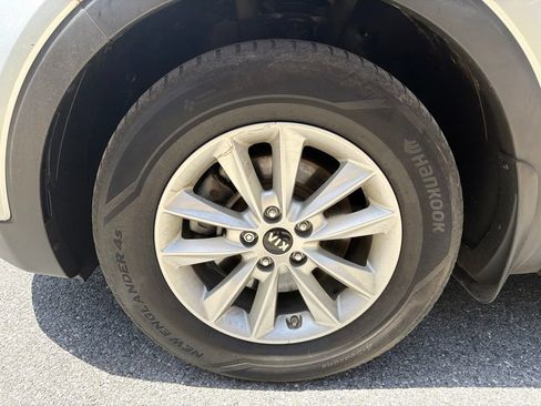 Used 2019 Kia Sorento AWD w/ LX Convenience Package image 10