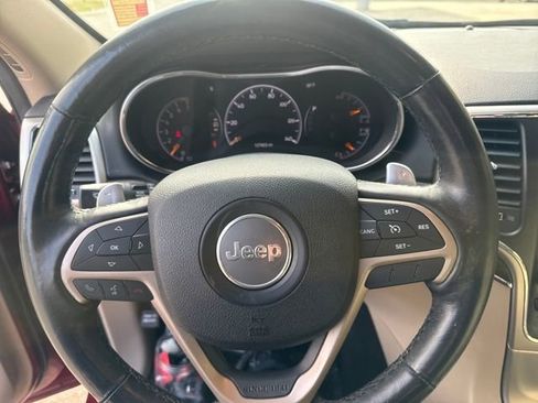 Used 2015 Jeep Grand Cherokee Limited image 11