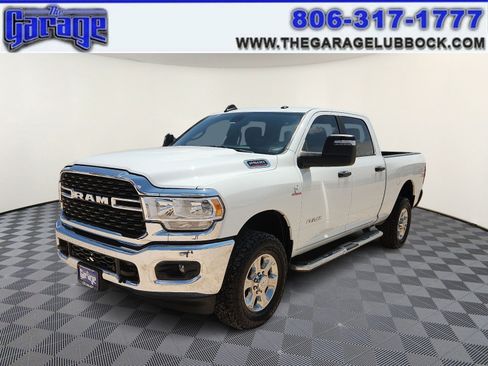 Used 2024 RAM 2500 Big Horn AWD/4WD image 1