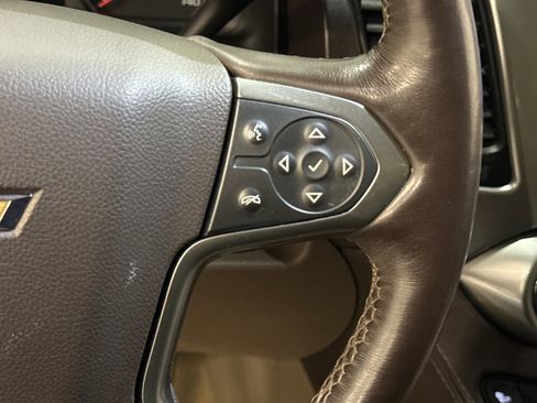Used 2016 Chevrolet Suburban LTZ image 13