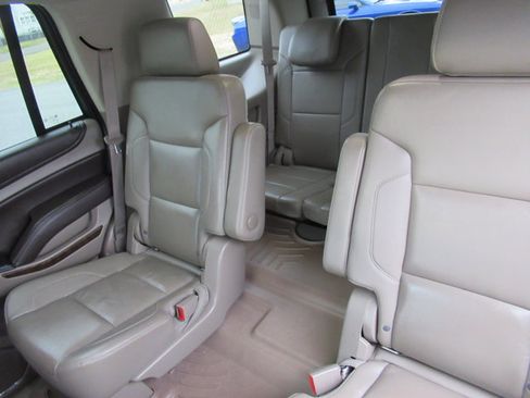 Used 2016 Chevrolet Tahoe LT image 32