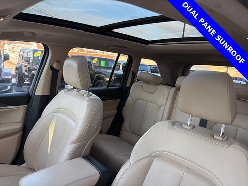 Certified 2022 Jeep Grand Cherokee Limited image 9