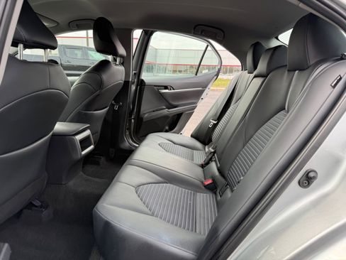 Used 2024 Toyota Camry SE image 27
