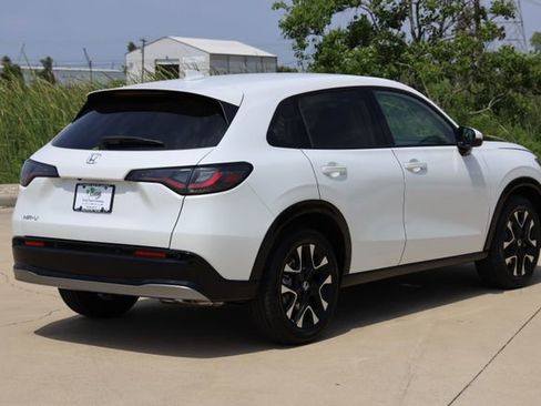 New 2027 Honda HR-V EX-L image 8